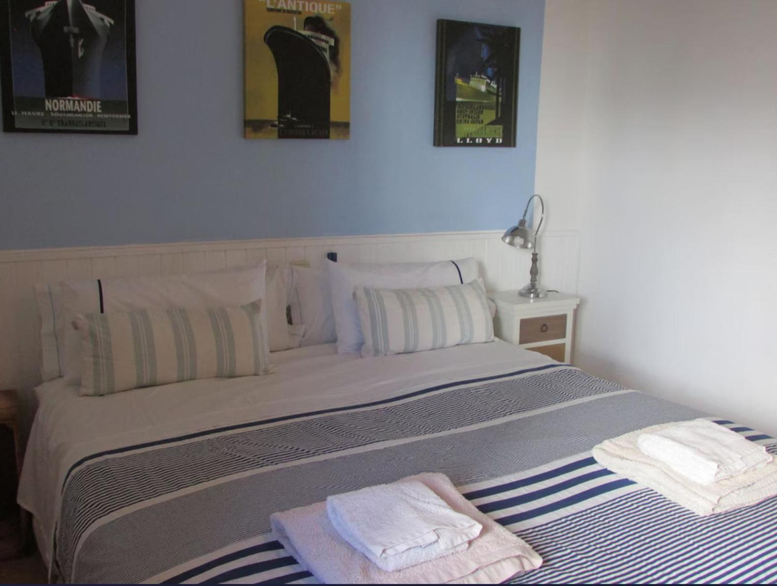 Cosy With Swimming Pool And Spacious Private Terrace *